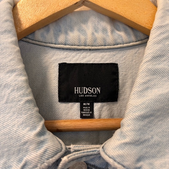 HUDSON JEANS - Lola Shrunken Denim Trucker Jacket (M) (distressed, blue & white) - Picture 3 of 4